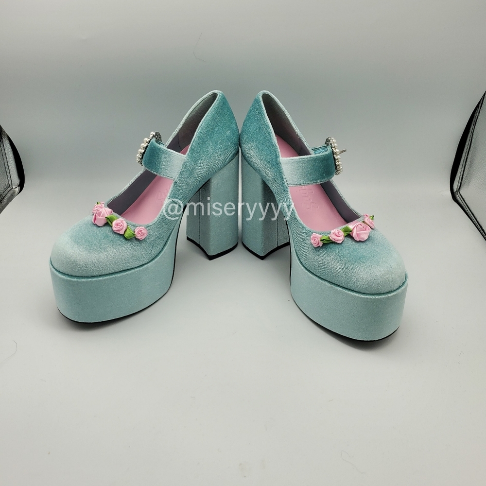 *MINOR FLAW* SOLD OUT NWOB Dolls Kill/Sugar Thrillz Mary Janes